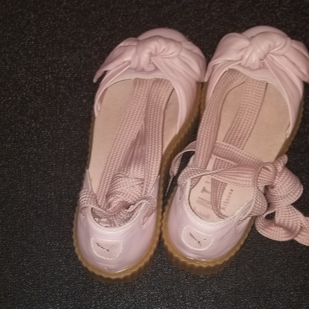 Shoes - Picture 2 of 3